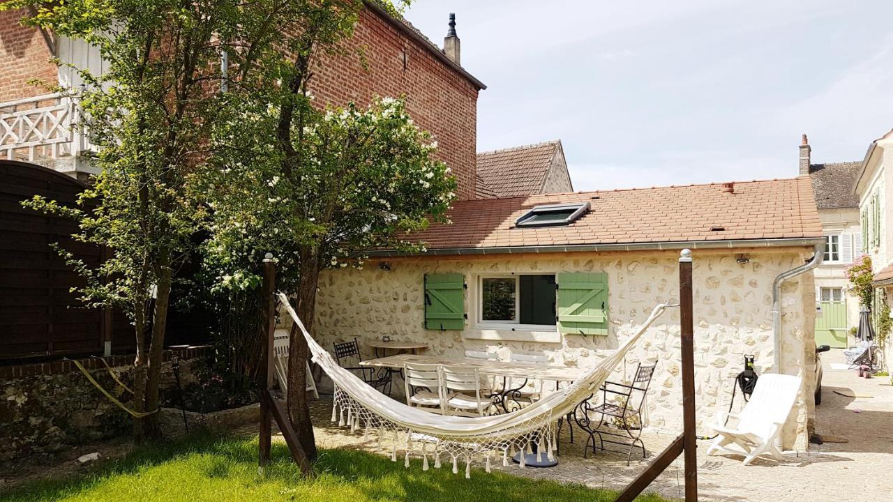 Wisteria Cottage Fleurines Kültér fotó